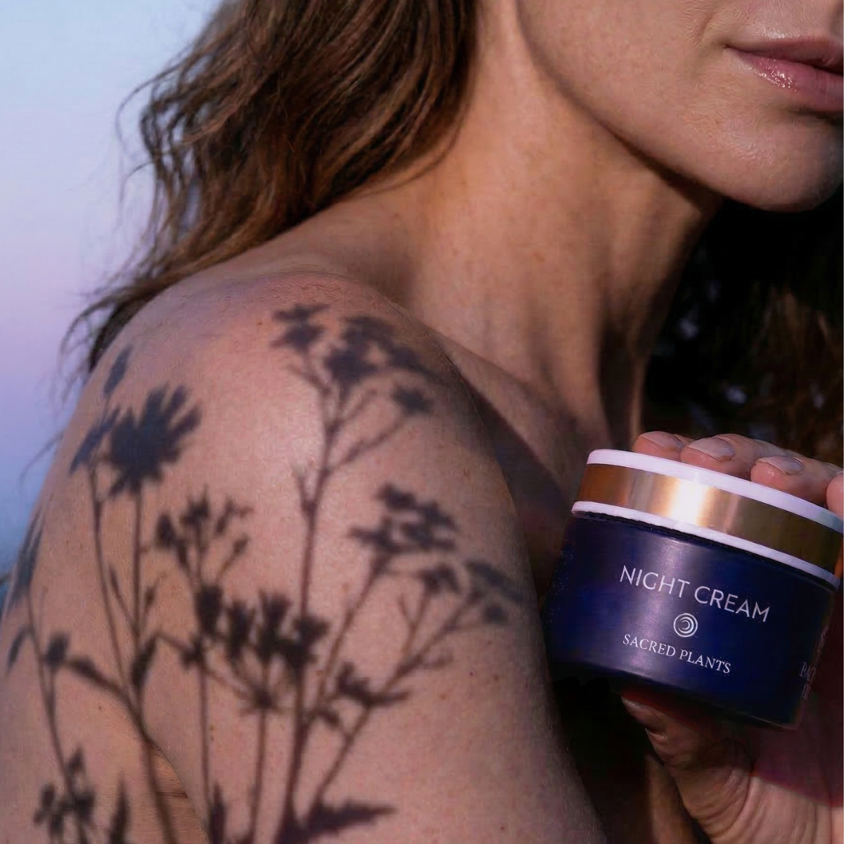 Lunar Night Cream Gesichtscreme mit Bio Aloe Vera, Schwarzem Sesam Ursamenöl und Bakuchiol für die nächtliche Gesichtspflege