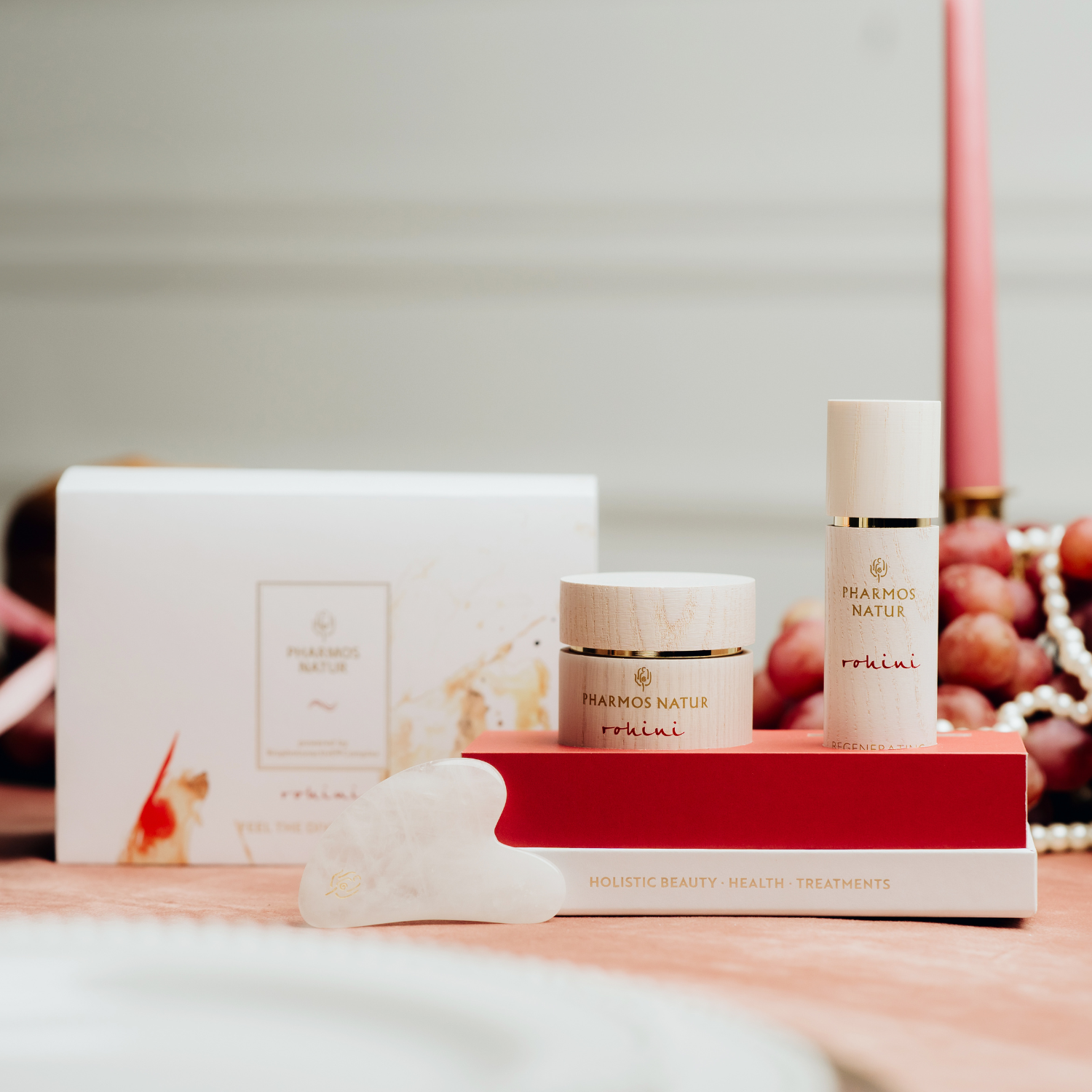 Moodbild Feel the Divine Touch Geschenkset von Pharmos Natur