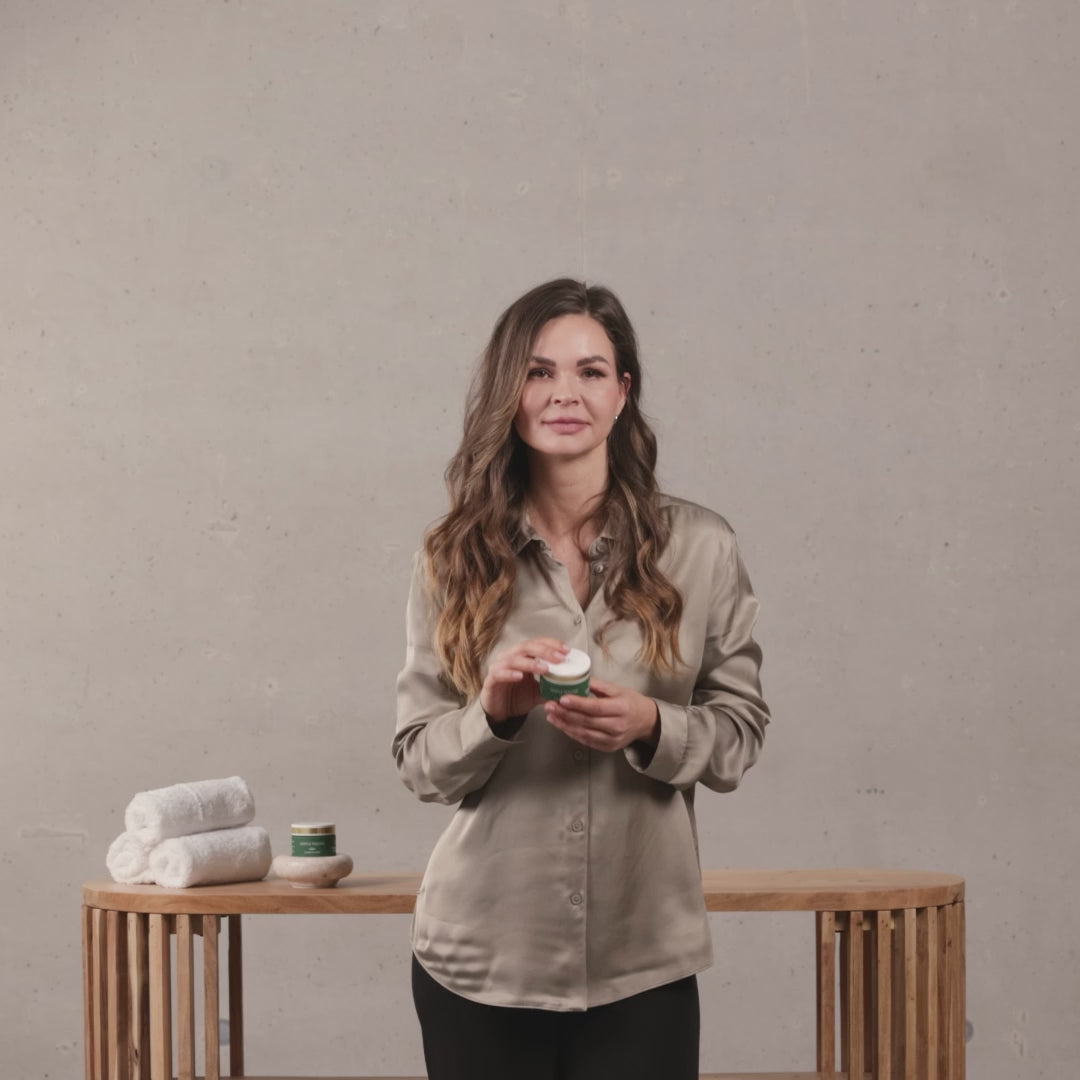 Erklärvideo zu Gentle Peeling durch Stefanie Seidl Trainer bei Pharmos Natur