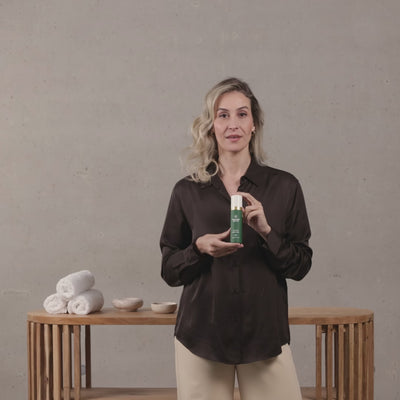Videoerklärung Vitamin Booster durch Bernadette Dalio international Trainer bei Pharmos Natur